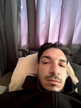 makezd12 online show from 10.05.25