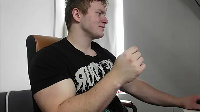 Snapshot of Richard_Dullas chatting on 09.17.25 Richard Dullas online show from 09.17.25