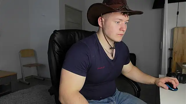 Snapshot of Richard_Dullas chatting on 10.18.25 Richard Dullas online show from 10.18.25