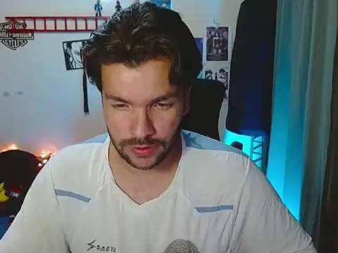 Snapshot of cortelioni_massimo_ chatting on 10.02.25 cortelioni massimo online show from 10.02.25