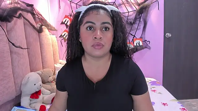 AndreaSweet2 online show from 10.25.25