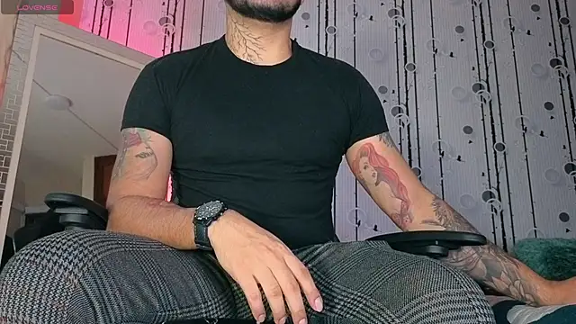 Snapshot of AlphaDrip chatting on 10.19.25 AlphaDrip online show from 10.19.25