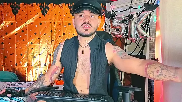 Snapshot of AlphaDrip chatting on 10.23.25 AlphaDrip online show from 10.23.25