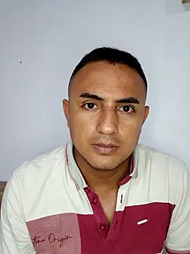 Geral Yeraldyn09 online show from 09.18.25