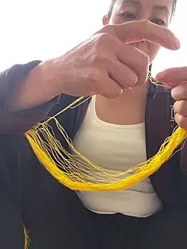 Huong-Ly online show from 10.16.25