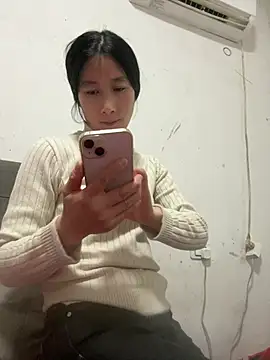 crhong666 online show from 02.28.26