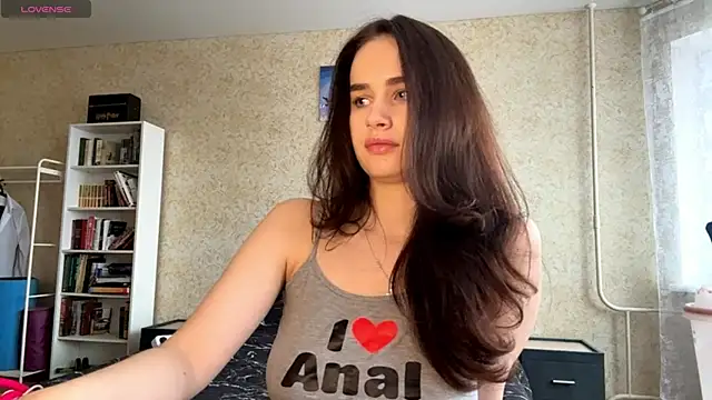 Quiet luxury online show from 12.16.25