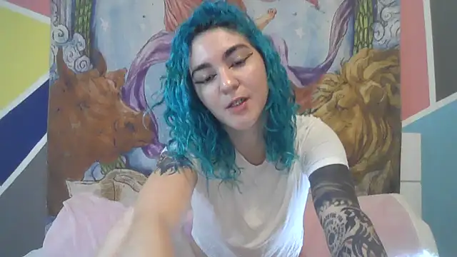 peetitefairy online show from 10.13.25