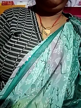 Aruhi hot online show from 10.21.25