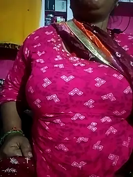 Aruhi hot online show from 10.25.25