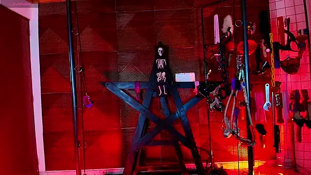 Misstresss aurora bdsm online show from 04.14.26