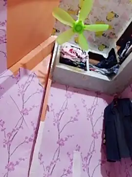 Snapshot of vickyhot1966 chatting on 02.25.26 vickyhot1966 online show from 02.25.26