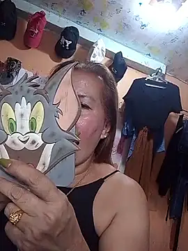 Snapshot of vickyhot1966 chatting on 03.08.26 vickyhot1966 online show from 03.08.26