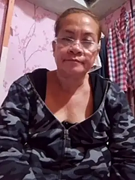 Snapshot of vickyhot1966 chatting on 03.13.26 vickyhot1966 online show from 03.13.26