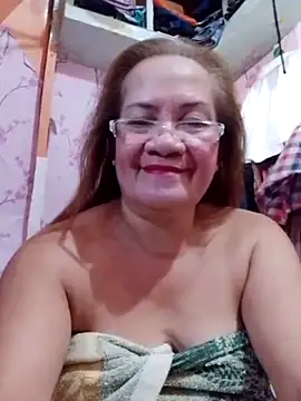 Snapshot of vickyhot1966 chatting on 03.27.26 vickyhot1966 online show from 03.27.26