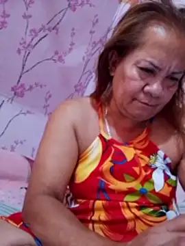 Snapshot of vickyhot1966 chatting on 04.03.26 vickyhot1966 online show from 04.03.26