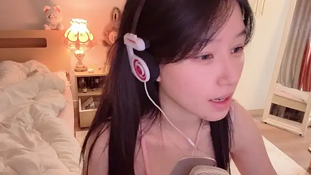 Snapshot of xixi_gougou chatting on 11.04.25 xixi gougou online show from 11.04.25