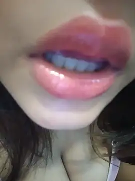 Snapshot of Hott_Muskan chatting on 06.10.26 Hott Muskan online show from 06.10.26