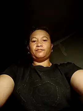 Love-Mama33 online show from 09.30.25