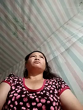 Love-Mama33 online show from 11.15.25