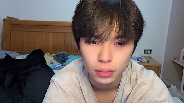 w5206t online show from 11.06.25