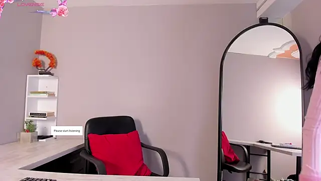 Snapshot of Emma__clark_ chatting on 09.28.25 Emma  clark  online show from 09.28.25