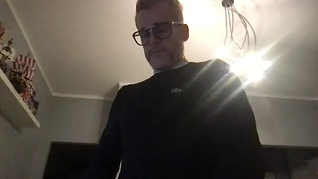 Axl hot online show from 01.15.26