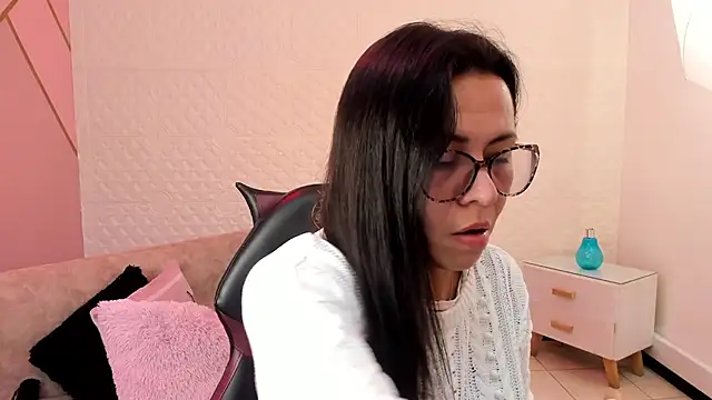 Snapshot of Eva_mermaid chatting on 10.14.25 Eva mermaid online show from 10.14.25