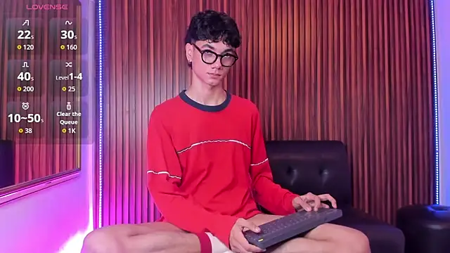 Phillicious   online show from 01.12.26