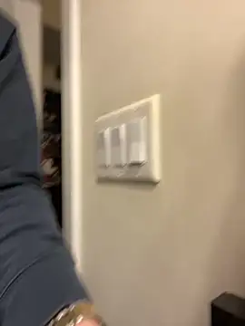 Snapshot of slimbwcfun chatting on 11.25.25 slimbwcfun online show from 11.25.25