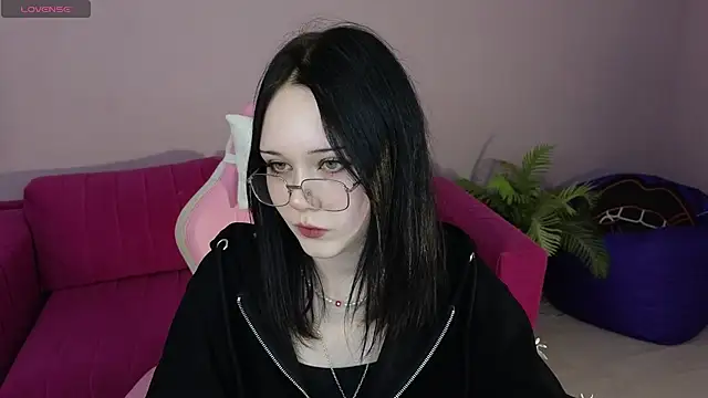 Snapshot of Cutie_Ali1ce chatting on 09.09.25 Cutie Ali1ce online show from 09.09.25