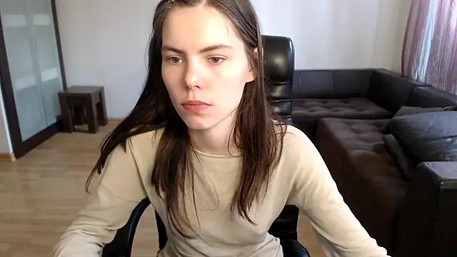 AmelieReve online show from 09.18.25