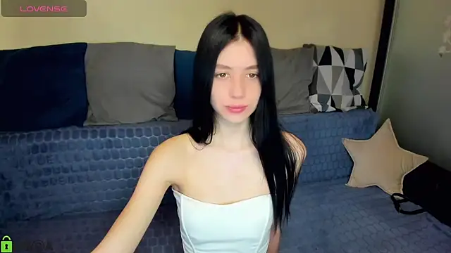 SelinLi online show from 03.29.26