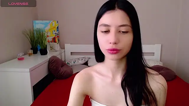 Snapshot of SelinLi chatting on 06.21.26 SelinLi online show from 06.21.26