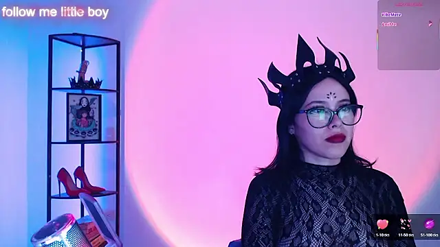 girldom online show from 01.10.26