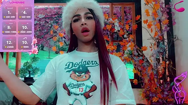 Britany montiel online show from 10.04.25