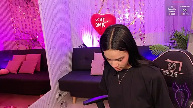 Snapshot of artemiss_tay chatting on 02.14.26 artemiss tay online show from 02.14.26