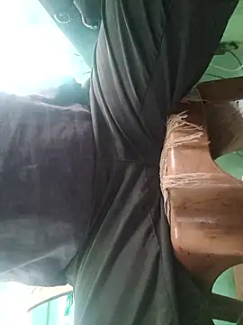 bikiiaa online show from 11.04.25