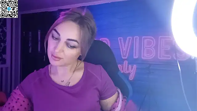 Blonde Temptation online show from 10.20.25