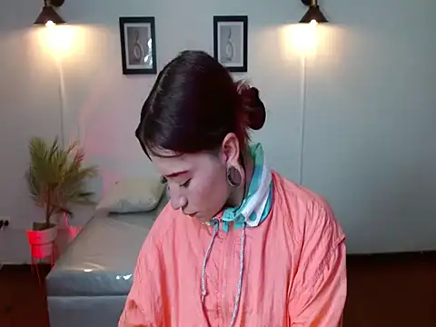 Snapshot of Evanss_lx chatting on 11.14.25 Evanss lx online show from 11.14.25