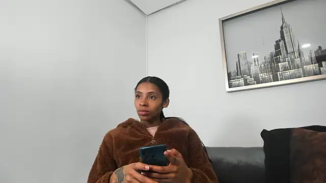 sarah ashbourne online show from 01.08.26