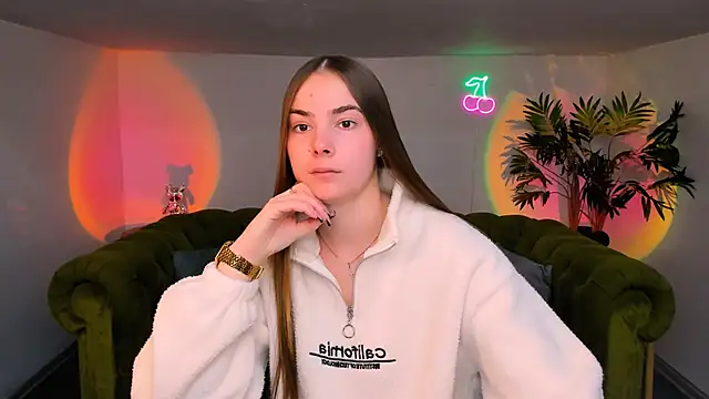 Snapshot of rad_rebel_ chatting on 10.01.25 rad rebel  online show from 10.01.25