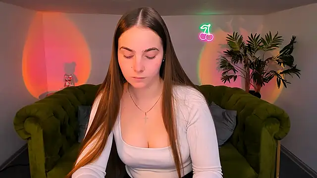 Snapshot of rad_rebel_ chatting on 10.07.25 rad rebel  online show from 10.07.25