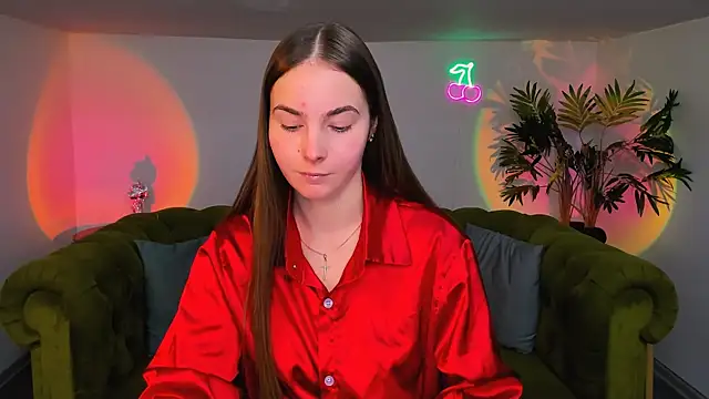 Snapshot of rad_rebel_ chatting on 10.19.25 rad rebel  online show from 10.19.25