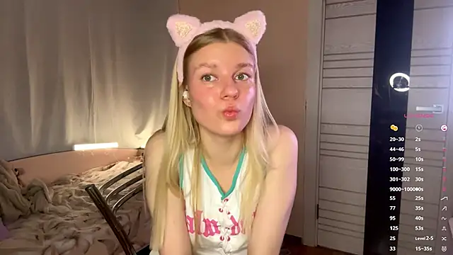 MaryjaneSpider online show from 10.22.25