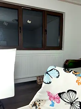 MiaKiittyy online show from 11.26.25