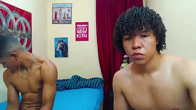 Snapshot of Black_hugecock chatting on 10.27.25 Black hugecock online show from 10.27.25