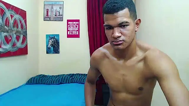 Snapshot of Black_hugecock chatting on 10.31.25 Black hugecock online show from 10.31.25