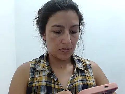 SarahFriendly online show from 05.03.26