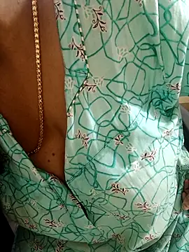 tami lavanya online show from 10.25.25